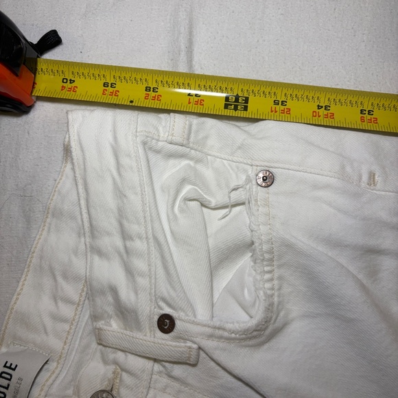 Agolde 90's Mid Rise Loose Fit White Jeans Size 23 Vanish White distressed - Picture 7 of 16